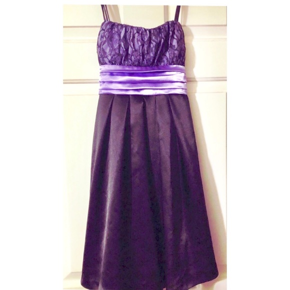 Byer California Dresses & Skirts - B-Too black and purple cocktail dress